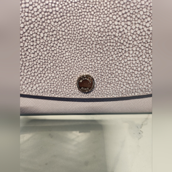 NWT Michael Kors Juliana Large Flap Wallet Lilac Color Leather with Silver Chain - Picture 2 of 8